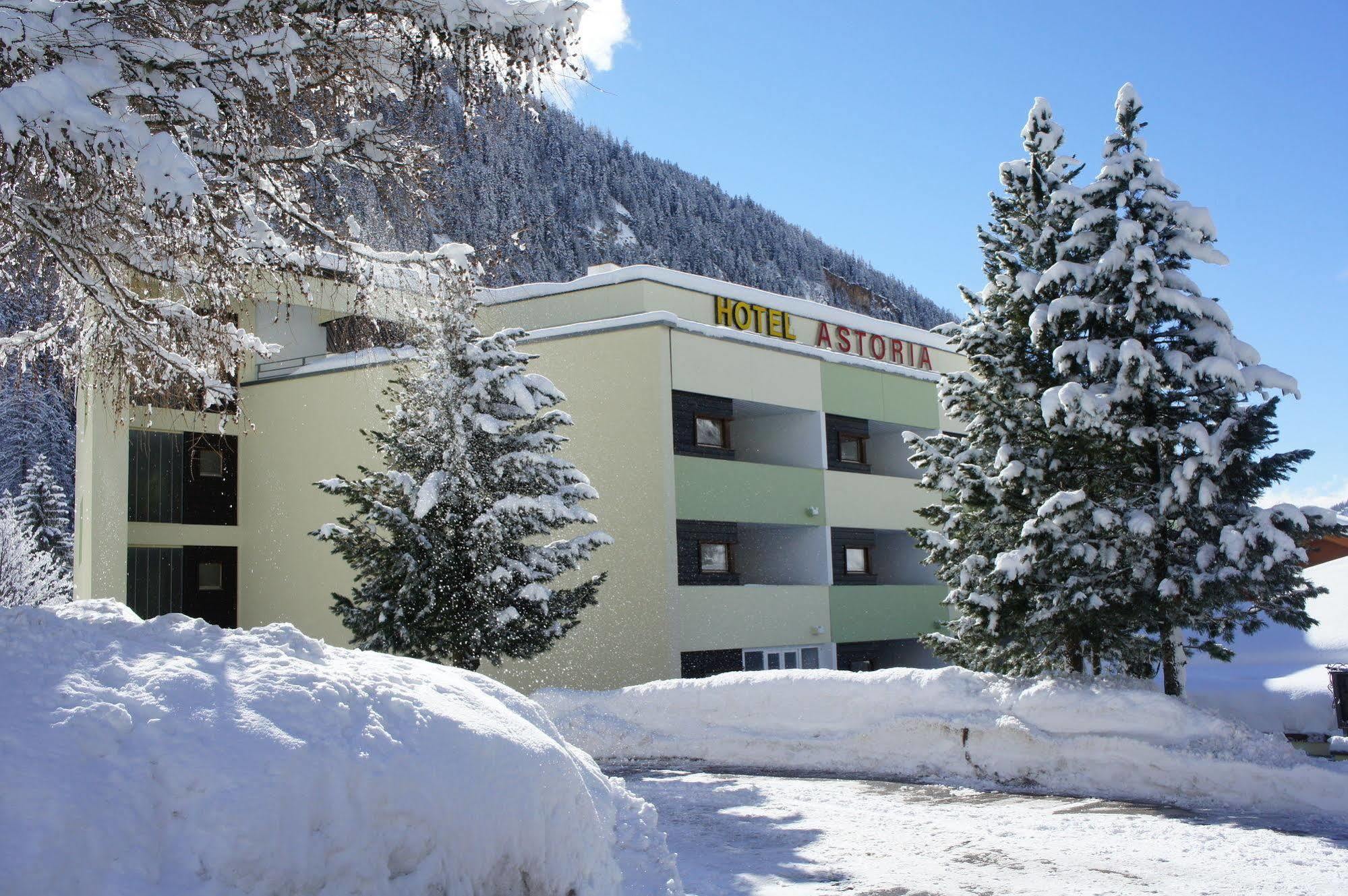 Hotel Astoria Leukerbad Exterior foto