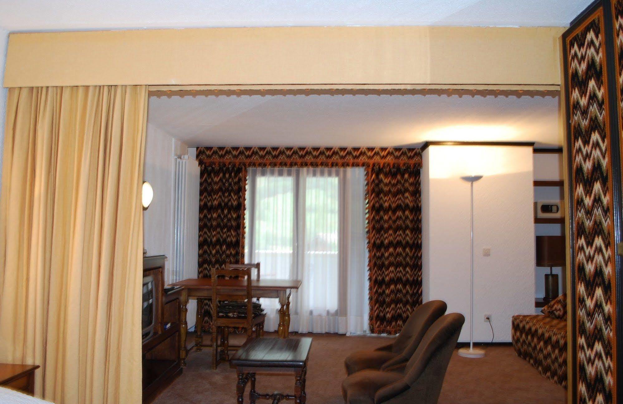 Hotel Astoria Leukerbad Exterior foto